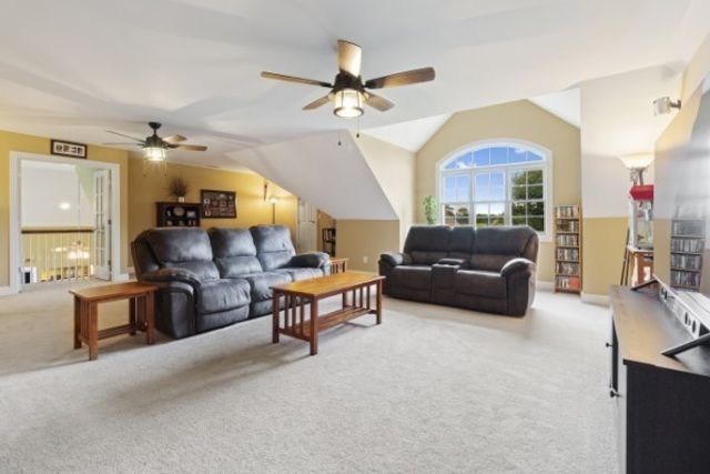 323 Ridgecrest Dr, Winchester, TN 37398