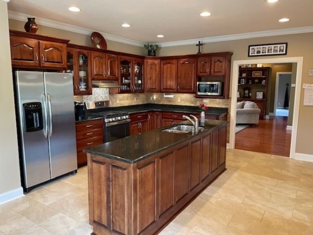 323 Ridgecrest Dr, Winchester, TN 37398