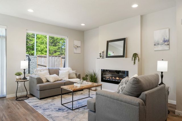 5139 NW Torchcrest Pl, Corvallis, OR 97330