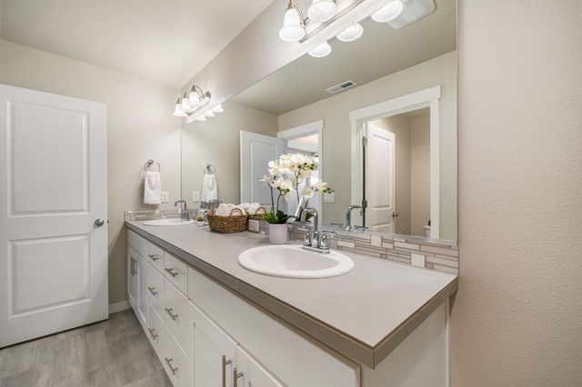 5139 NW Torchcrest Pl, Corvallis, OR 97330