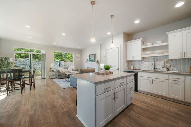 5139 NW Torchcrest Pl, Corvallis, OR 97330