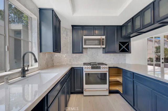 4341 Freedom Drive C, Calabasas, CA 91302