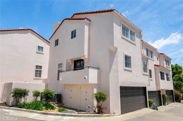 4341 Freedom Drive C, Calabasas, CA 91302