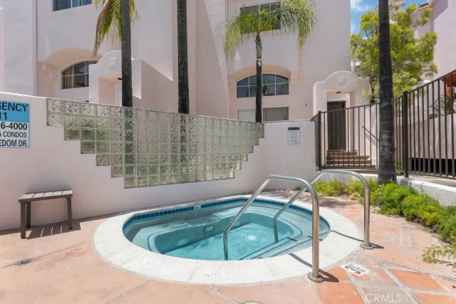 4341 Freedom Drive C, Calabasas, CA 91302