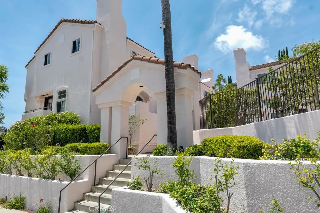 4341 Freedom Drive C, Calabasas, CA 91302