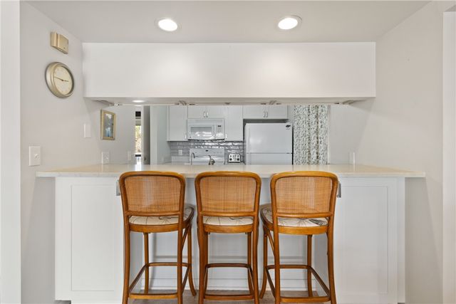 45 Plantation Drive 204, Vero Beach, FL 32966