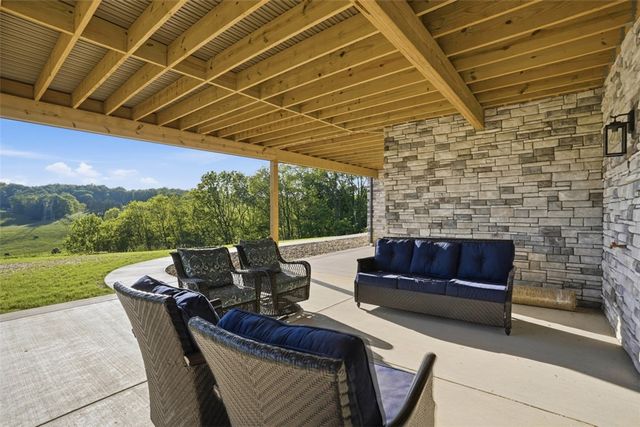 1746 Route 980, Cecil, PA 15317