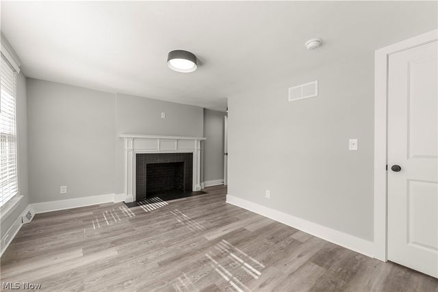 37384 Detroit Road, Avon, OH 44011