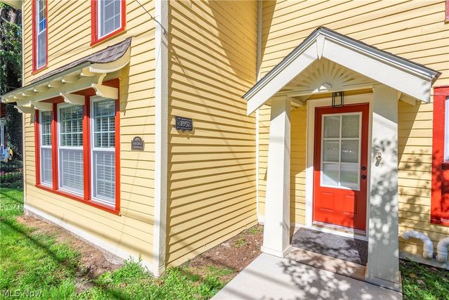 37384 Detroit Road, Avon, OH 44011