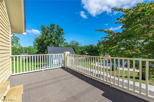 37384 Detroit Road, Avon, OH 44011