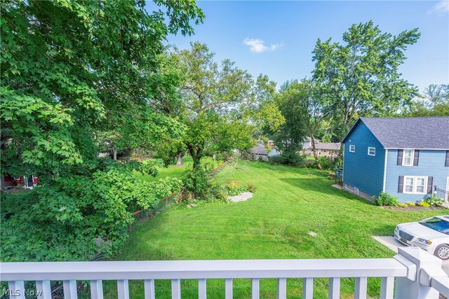 37384 Detroit Road, Avon, OH 44011