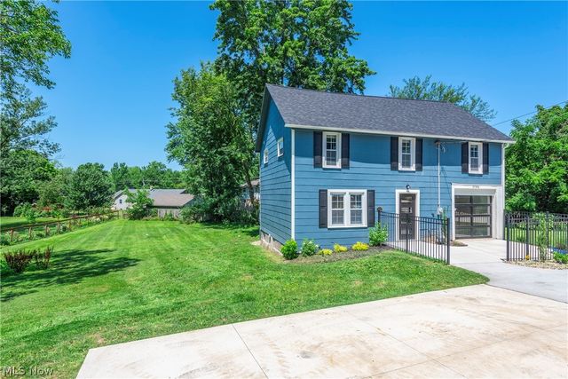 37384 Detroit Road, Avon, OH 44011