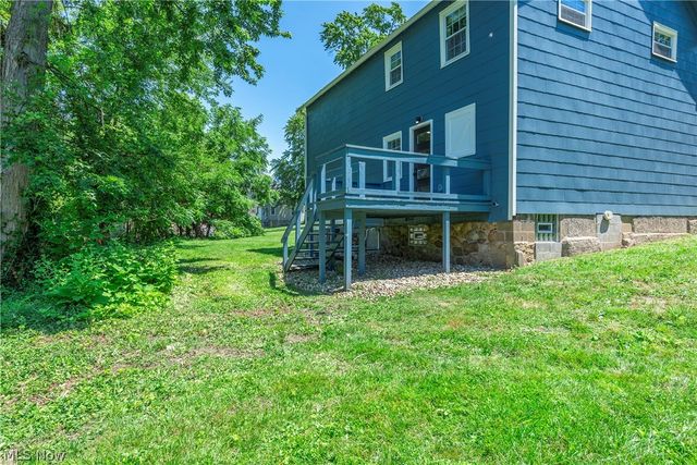 37384 Detroit Road, Avon, OH 44011