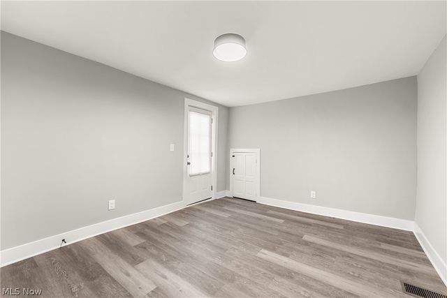 37384 Detroit Road, Avon, OH 44011