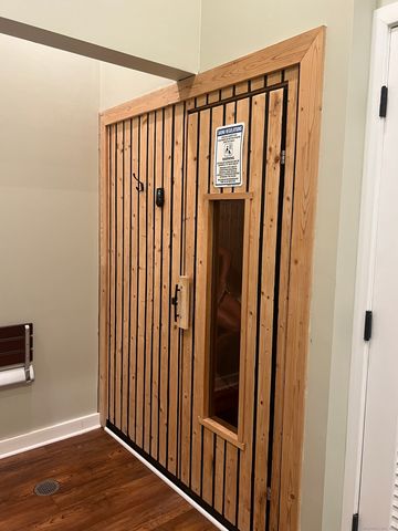 523 Old Pond Lane 523, Norwich, CT 06360