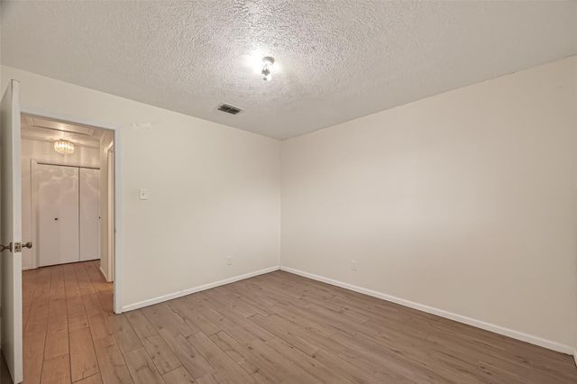 5201 Cunningham Drive, Pearland, TX 77581