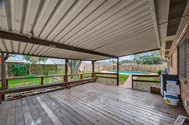 5201 Cunningham Drive, Pearland, TX 77581