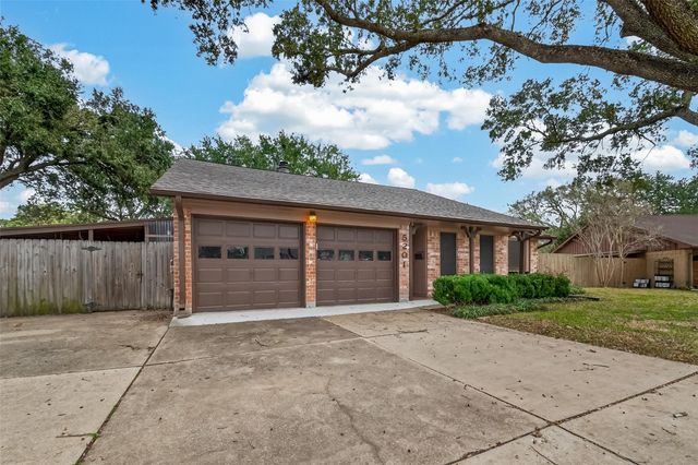 5201 Cunningham Drive, Pearland, TX 77581