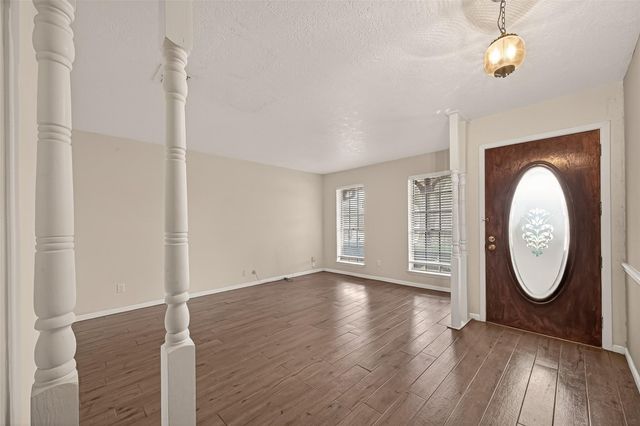 5201 Cunningham Drive, Pearland, TX 77581