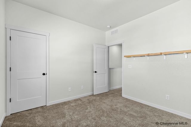 1630 ALYSSAELAINE DR, Cheyenne, WY 82007