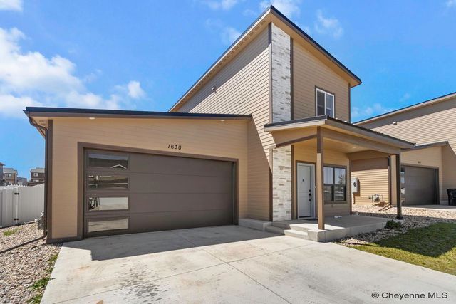 1630 ALYSSAELAINE DR, Cheyenne, WY 82007