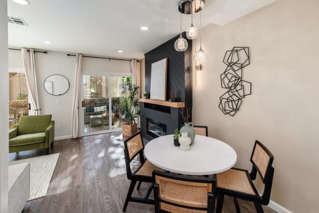 2349 Altisma Way B, Carlsbad, CA 92009