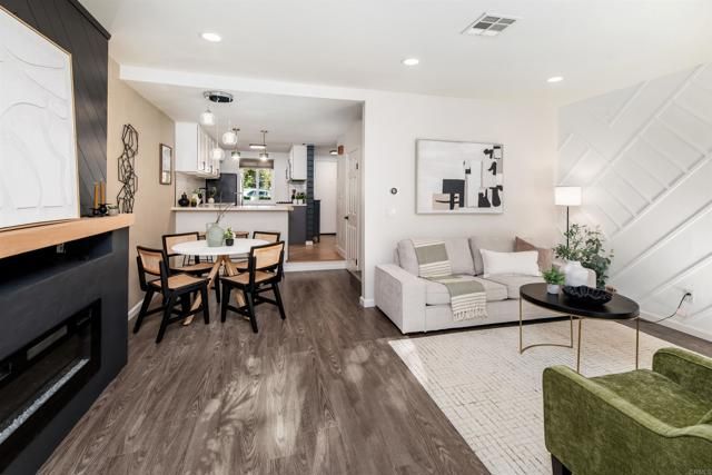 2349 Altisma Way B, Carlsbad, CA 92009