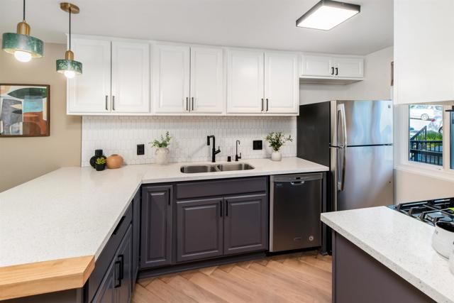 2349 Altisma Way B, Carlsbad, CA 92009