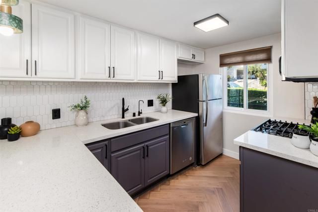 2349 Altisma Way B, Carlsbad, CA 92009