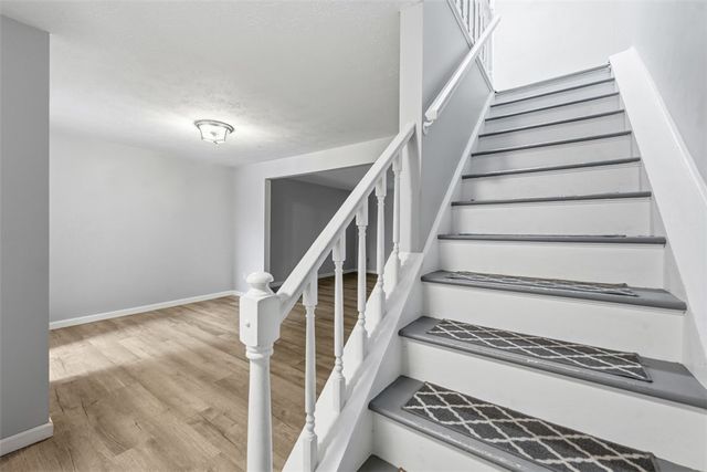 322 Bellford Ct, Cranberry Twp, PA 16066