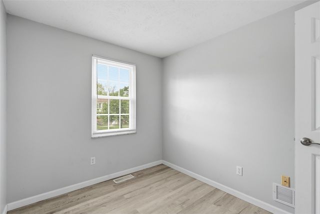322 Bellford Ct, Cranberry Twp, PA 16066