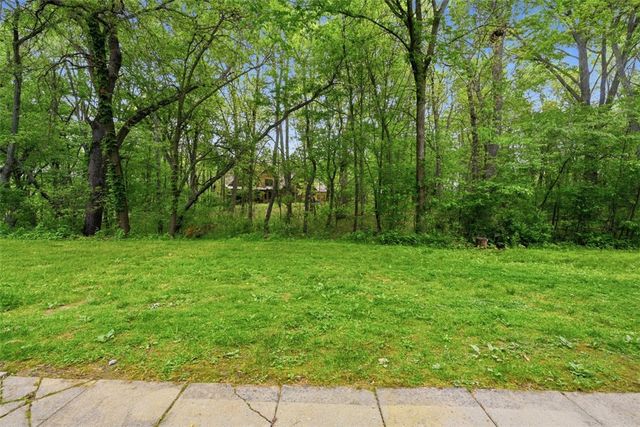 322 Bellford Ct, Cranberry Twp, PA 16066