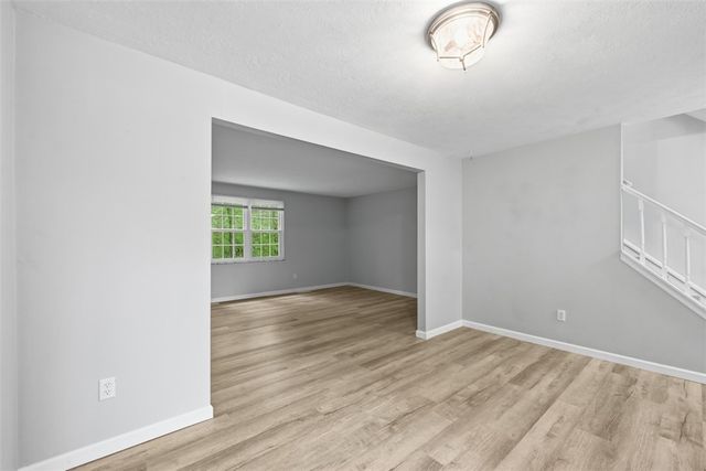 322 Bellford Ct, Cranberry Twp, PA 16066