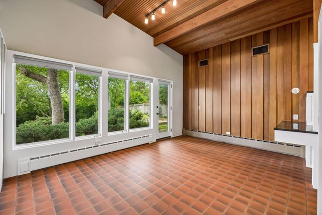 2211 S Hill Lane, Saint Louis Park, MN 55416