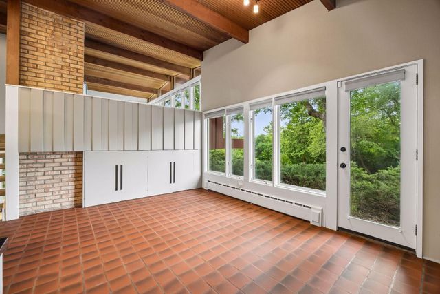 2211 S Hill Lane, Saint Louis Park, MN 55416