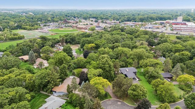 2211 S Hill Lane, Saint Louis Park, MN 55416