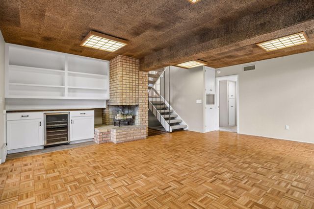 2211 S Hill Lane, Saint Louis Park, MN 55416