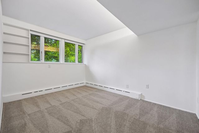 2211 S Hill Lane, Saint Louis Park, MN 55416
