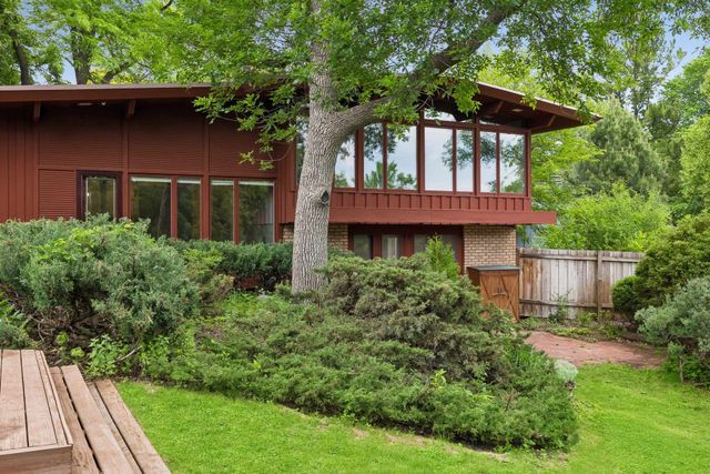 2211 S Hill Lane, Saint Louis Park, MN 55416