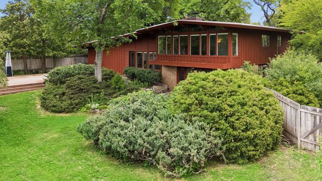 2211 S Hill Lane, Saint Louis Park, MN 55416