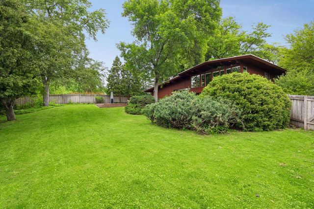 2211 S Hill Lane, Saint Louis Park, MN 55416