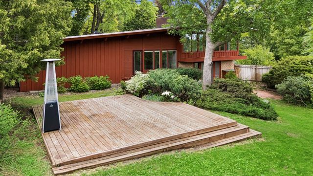 2211 S Hill Lane, Saint Louis Park, MN 55416