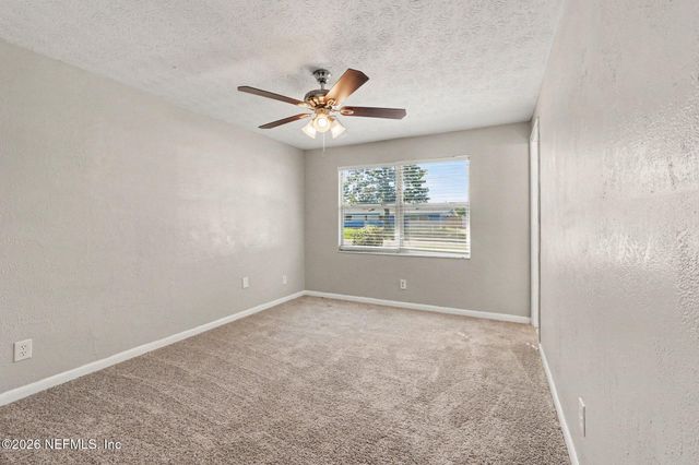 553 CLERMONT Avenue S, Orange Park, FL 32073