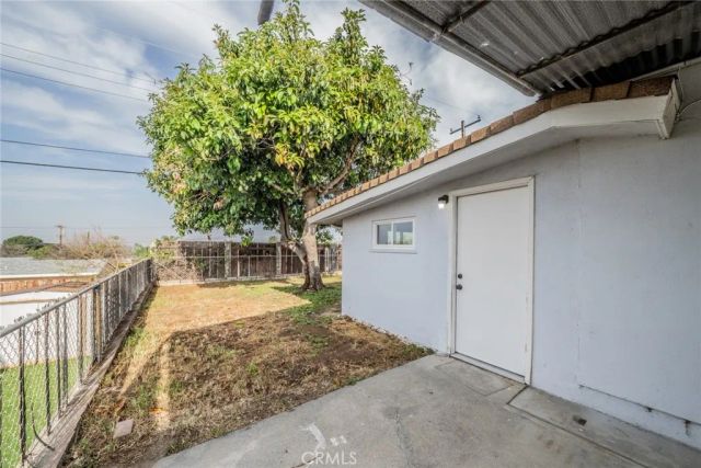 5492 Newbury Avenue, San Bernardino, CA 92404