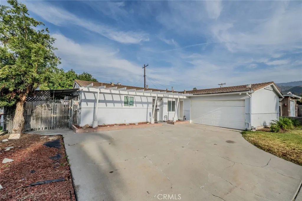 5492 Newbury Avenue, San Bernardino, CA 92404