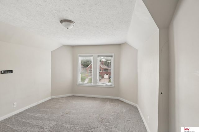 3440 Curtis Avenue, Omaha, NE 68111