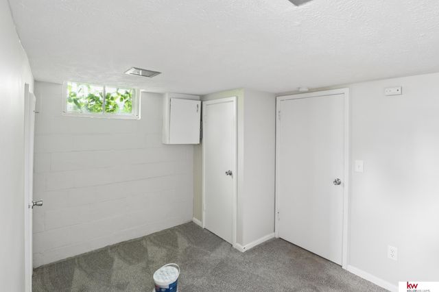 3440 Curtis Avenue, Omaha, NE 68111
