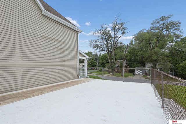 3440 Curtis Avenue, Omaha, NE 68111