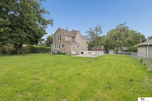 3440 Curtis Avenue, Omaha, NE 68111