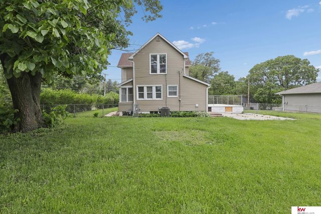 3440 Curtis Avenue, Omaha, NE 68111